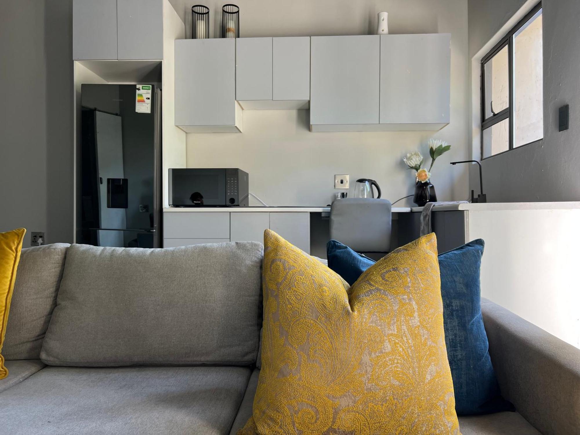 Apartment Cosy Nest 5 Min To Sandton 16