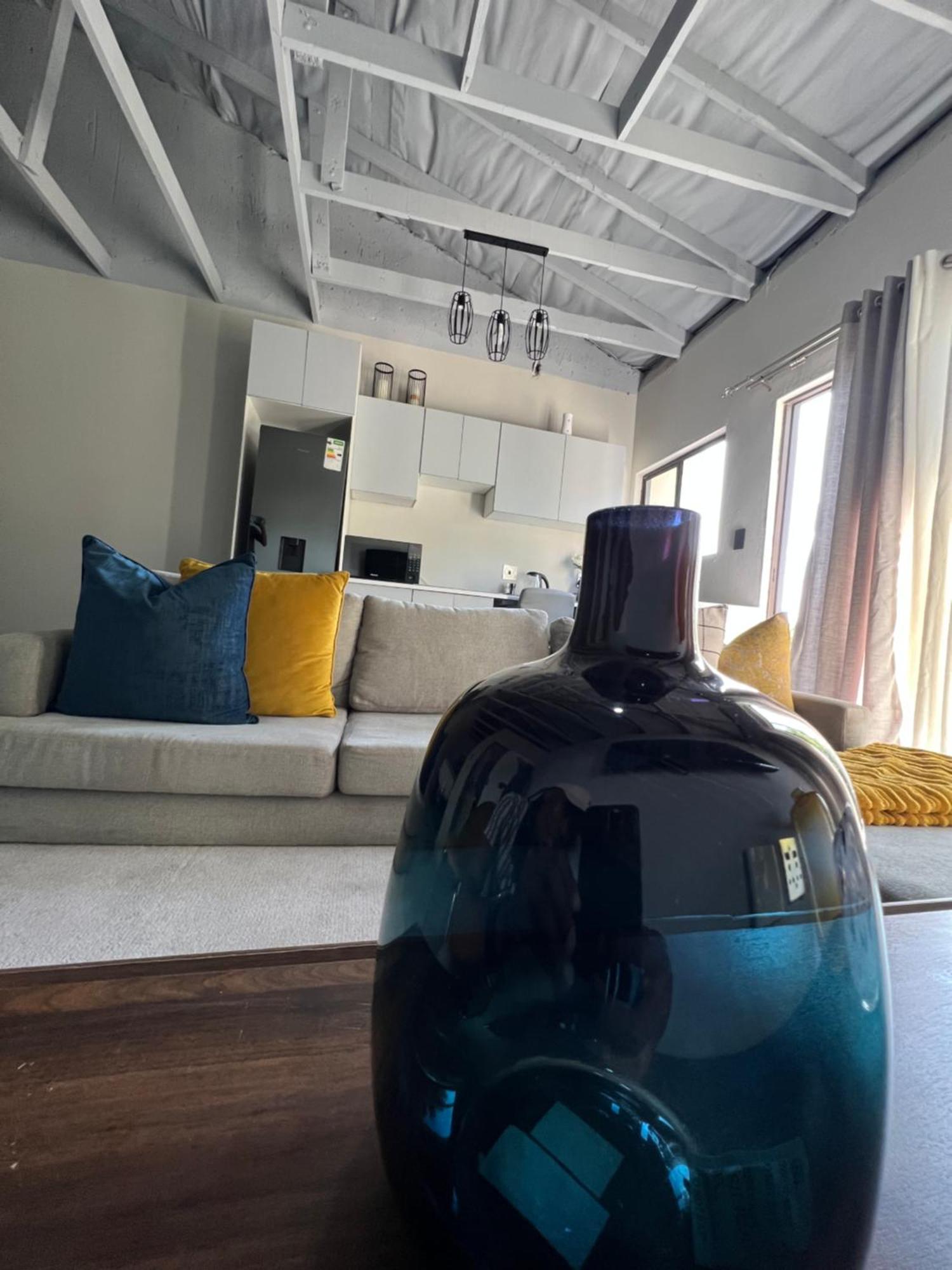 Apartment Cosy Nest 5 Min To Sandton 16 Johannesburg