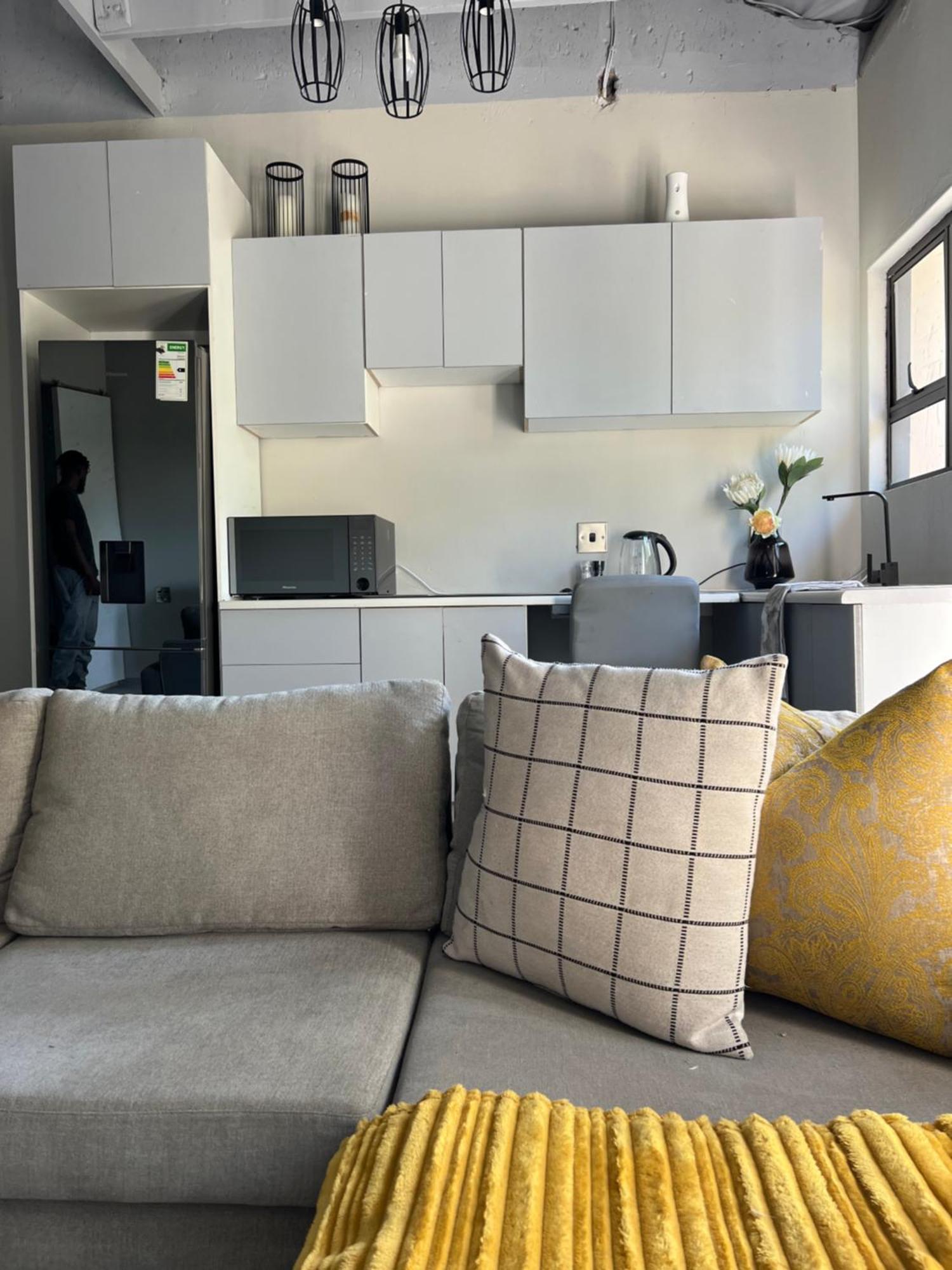 Cosy Nest 5 Min To Sandton 16 Apartment *
